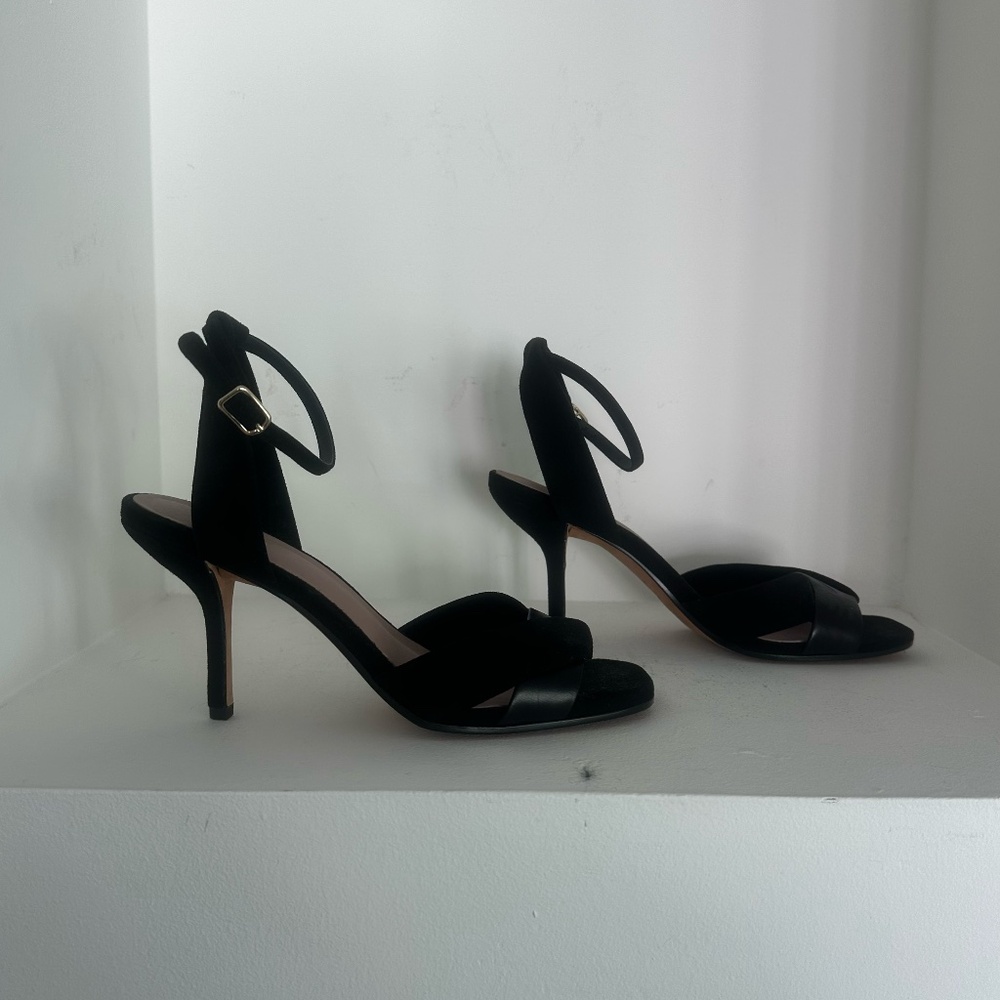 Diane Von Furstenberg Black/Suede Open-Toe Heels in Black
